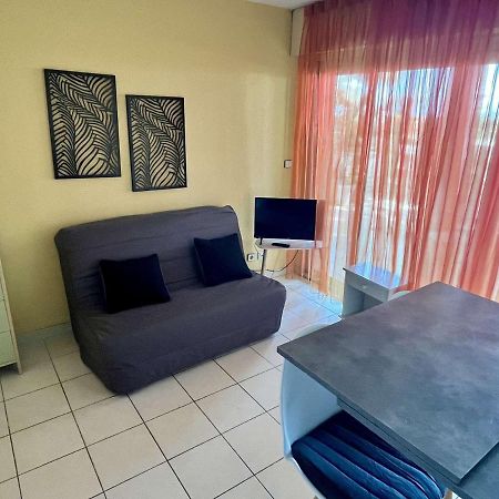Studio Cabine Avec Terrasse 4 Pers, Acces Direct Plage, Tv, Animaux Admis - Argeles-Sur-Mer - Fr-1-225-798 Eksteriør billede